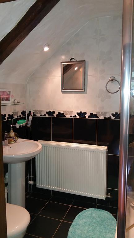 Clarisses Cottage Laragh Eksteriør bilde